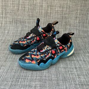 Adidas Trae Young 1 Pixels